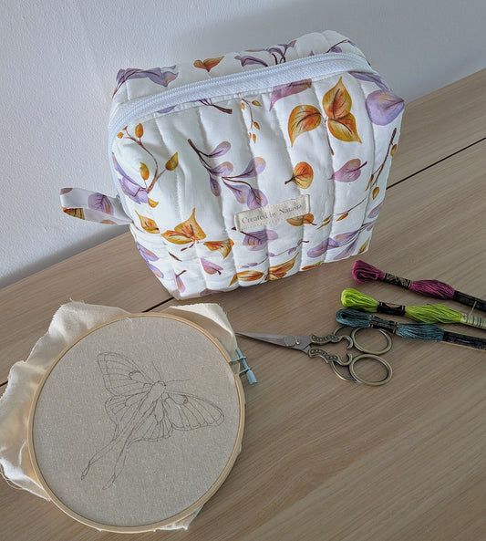 15 cm borduurtas #1