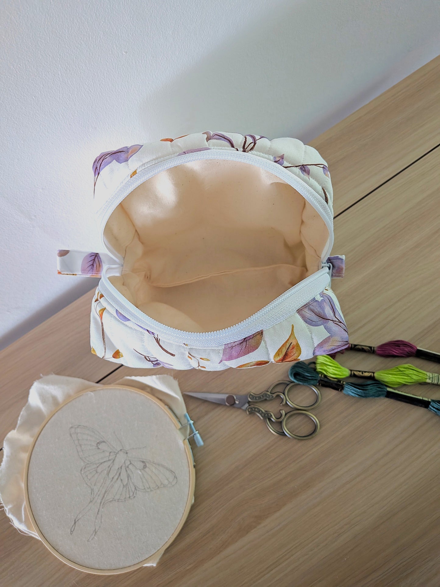 15 cm borduurtas #1