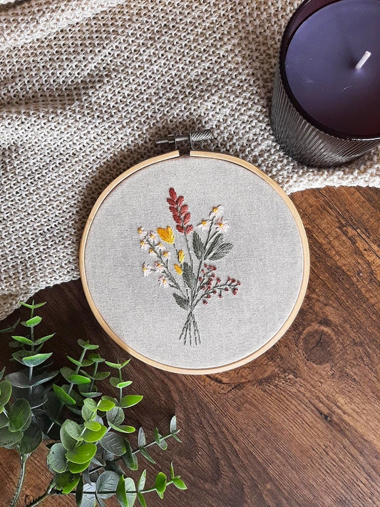 Borduurpakket - Veldbloemen roze